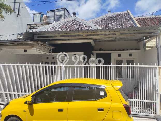 For Sale Rumah 2 Kamar Lokasi Strategis Nyaman dan Strategis di Lowokwaru For Sale Rumah 2 Kamar Lokasi Strategis Nyaman dan Strategis di Lowokwaru