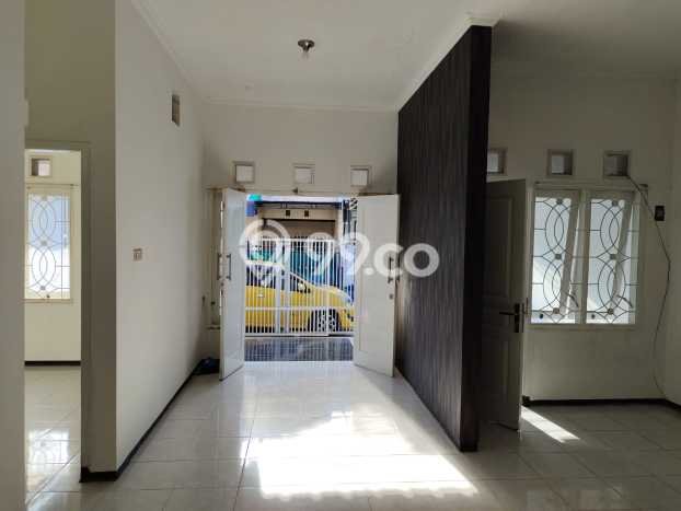 For Sale Rumah 2 Kamar Lokasi Strategis Nyaman dan Strategis di Lowokwaru For Sale Rumah 2 Kamar Lokasi Strategis Nyaman dan Strategis di Lowokwaru