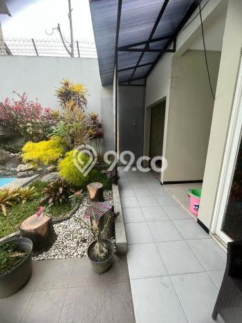 For Sale Hunian Rumah Terawat 5 Kamar di Sulfat, Malang For Sale Hunian Rumah Terawat 5 Kamar di Sulfat, Malang
