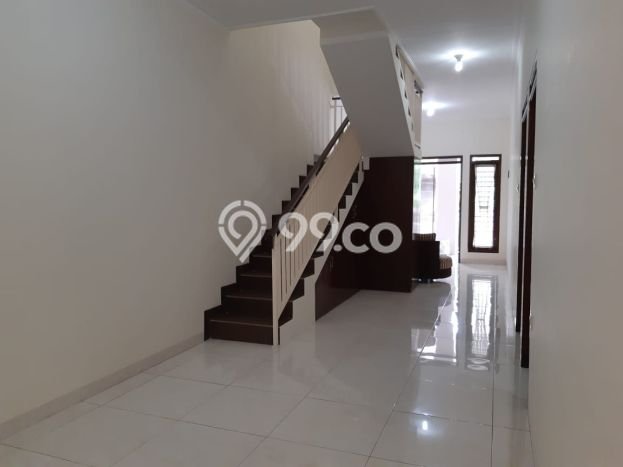 Jual Rumah Eksklusif 4 KT di Tlogomas, Malang Jual Rumah Eksklusif 4 KT di Tlogomas, Malang