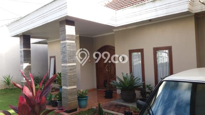Bisa KPR! Rumah Asri di , Luas 588m2m² Bangunan 410m2m² Bisa KPR! Rumah Asri di , Luas 588m2m² Bangunan 410m2m²
