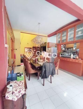 Hunian Mewah LB 350m2 Siap Pakai Desain Elegan di Sawojajar, Malang Hunian Mewah LB 350m2 Siap Pakai Desain Elegan di Sawojajar, Malang