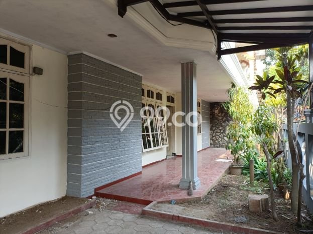 Jual Rumah Favorit Siap Huni LB 300m2 di Blimbing, Malang Jual Rumah Favorit Siap Huni LB 300m2 di Blimbing, Malang