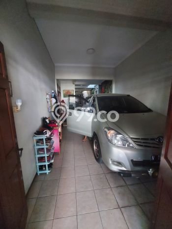 SEGERA MILIKI! Rumah di , Malang, Luas 232m2m² LB 400m2m² SEGERA MILIKI! Rumah di , Malang, Luas 232m2m² LB 400m2m²