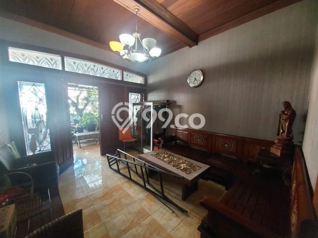 SEGERA MILIKI! Rumah di , Malang, Luas 232m2m² LB 400m2m² SEGERA MILIKI! Rumah di , Malang, Luas 232m2m² LB 400m2m²
