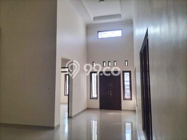 Dijual Rumah Eksklusif 4 KT di Araya, Malang Dijual Rumah Eksklusif 4 KT di Araya, Malang