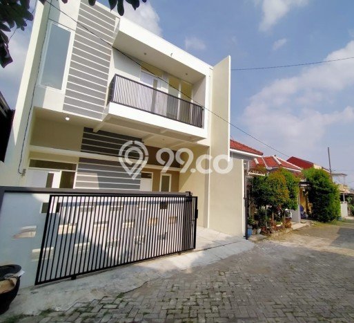 Jual Rumah Eksklusif 10 KT di Merjosari, Malang Jual Rumah Eksklusif 10 KT di Merjosari, Malang