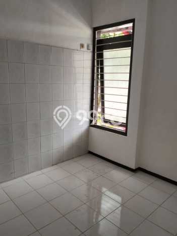 Hunian Nyaman Asri 5 KT Siap Pakai di Sulfat Malang Hunian Nyaman Asri 5 KT Siap Pakai di Sulfat Malang