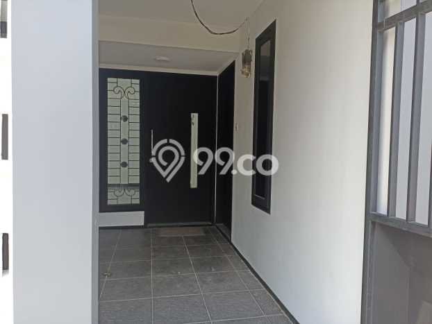 For Sale Rumah 4 Kamar Lokasi Ideal Bagus dan Strategis di Lowokwaru For Sale Rumah 4 Kamar Lokasi Ideal Bagus dan Strategis di Lowokwaru