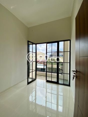 Dijual Hunian Rumah Terawat 3 KT di Sawojajar, Malang Dijual Hunian Rumah Terawat 3 KT di Sawojajar, Malang