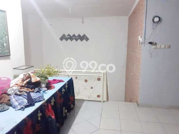 Dijual Rumah 5 Kamar Lokasi Ideal Bagus dan Strategis di Lowokwaru Dijual Rumah 5 Kamar Lokasi Ideal Bagus dan Strategis di Lowokwaru