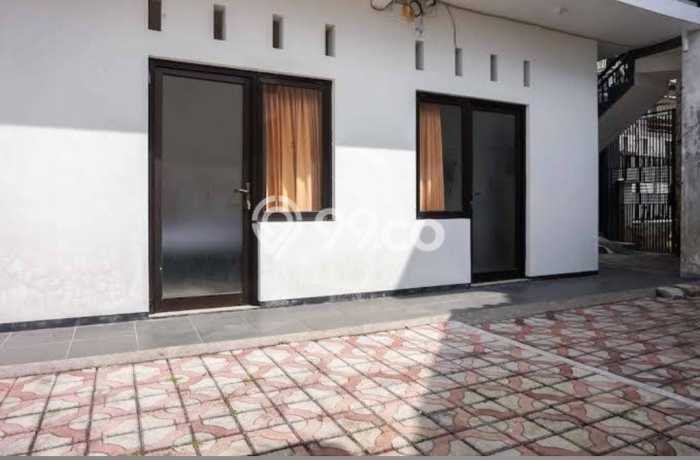 Rumah Minimalis 8 KT LT 344m2 di Batu Rumah Minimalis 8 KT LT 344m2 di Batu