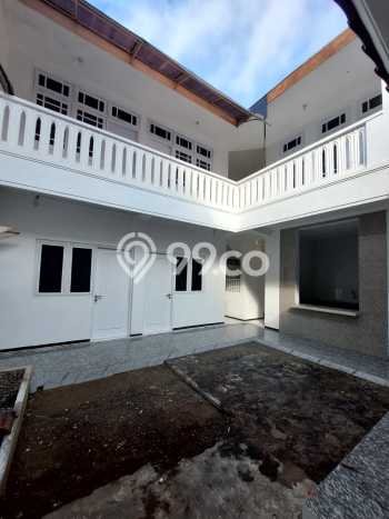 Rumah Eksklusif Siap Huni LT 250m2 di Sukun, Malang Rumah Eksklusif Siap Huni LT 250m2 di Sukun, Malang