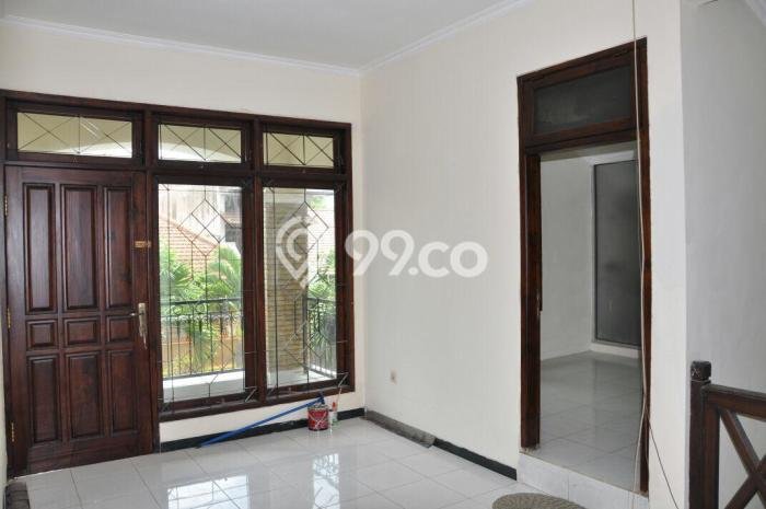 Rumah Strategis 5 KT LT 262m2m² di , Malang Rumah Strategis 5 KT LT 262m2m² di , Malang