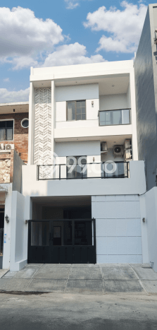 Dijual Rumah Mewah Megah Dengan View Eksklusif di Soekarno Hatta, Malang Dijual Rumah Mewah Megah Dengan View Eksklusif di Soekarno Hatta, Malang