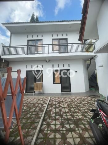Jual Rumah Bagus Siap Huni LB 250m2 di Batu, Batu Jual Rumah Bagus Siap Huni LB 250m2 di Batu, Batu
