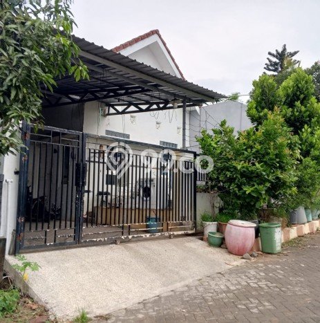 Rumah LT 200m2m² Desain Minimalis di Lowokwaru, Dekat Fasilitas Umum, Malang Rumah LT 200m2m² Desain Minimalis di Lowokwaru, Dekat Fasilitas Umum, Malang