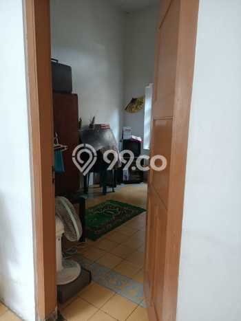 Rumah LT 676m2m² di Pusat Kota Klojen, Malang - Harga Menarik Rumah LT 676m2m² di Pusat Kota Klojen, Malang - Harga Menarik