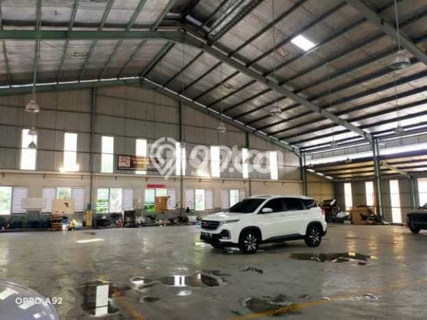 AREA TERBAIK! Komersial Kawasan Semarang Timur, Luas 2304m2m², Area Komersial AREA TERBAIK! Komersial Kawasan Semarang Timur, Luas 2304m2m², Area Komersial