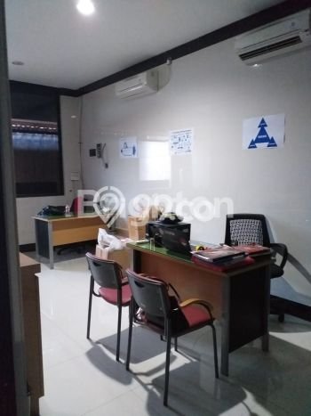 Ruko Dijual di Semarang Tengah Semarang dengan Luas Bangunan 210m2 Ruko Dijual di Semarang Tengah Semarang dengan Luas Bangunan 210m2