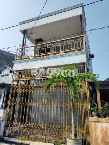 Ruko di , Luas 138m2m², Lokasi Strategis Ruko di , Luas 138m2m², Lokasi Strategis