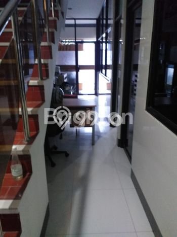 Ruko Dijual di Semarang Tengah Semarang dengan Luas Bangunan 210m2 Ruko Dijual di Semarang Tengah Semarang dengan Luas Bangunan 210m2