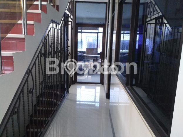 Ruko Dijual di Semarang Tengah Semarang dengan Luas Bangunan 210m2 Ruko Dijual di Semarang Tengah Semarang dengan Luas Bangunan 210m2