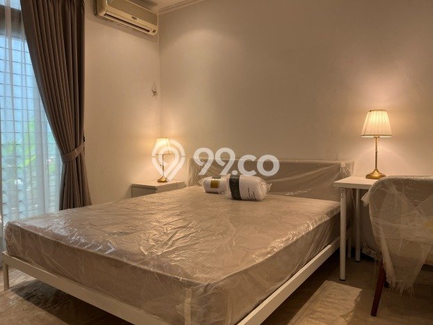 For Sale! Luxury House LT 350m2 Desain Elegan di Ancol For Sale! Luxury House LT 350m2 Desain Elegan di Ancol