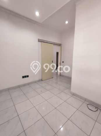 Jual Rumah Eksklusif 3 KT di BSD Nusaloka, Tangerang Jual Rumah Eksklusif 3 KT di BSD Nusaloka, Tangerang