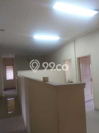 Dijual! Komersial di Ragunan Jakarta Selatan LT 1098m2 / LB 900m2 Kawasan Strategis Dijual! Komersial di Ragunan Jakarta Selatan LT 1098m2 / LB 900m2 Kawasan Strategis