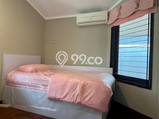For Sale! Luxury House LT 350m2 Desain Elegan di Ancol For Sale! Luxury House LT 350m2 Desain Elegan di Ancol
