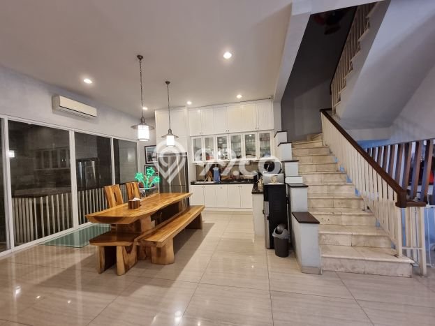 Hunian Mewah LB 288m2 Siap Pakai Desain Elegan di Pantai Indah Kapuk, Jakarta Utara Hunian Mewah LB 288m2 Siap Pakai Desain Elegan di Pantai Indah Kapuk, Jakarta Utara