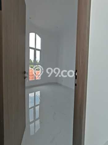 Rumah Luxury Modern Tanpa Renovasi di Kemang Jakarta Selatan Rumah Luxury Modern Tanpa Renovasi di Kemang Jakarta Selatan