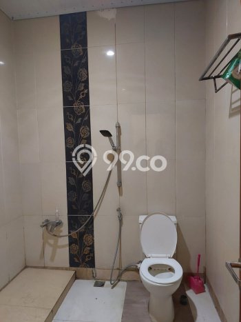 Disewakan Ruko komersial di Antapani luas bangunan 450m2 Disewakan Ruko komersial di Antapani luas bangunan 450m2