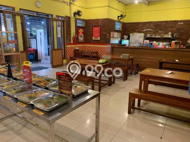 Komersial disewakan lokasi strategis Arcamanik Bandung 308m2 Komersial disewakan lokasi strategis Arcamanik Bandung 308m2