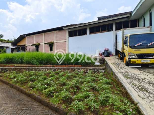 Area Ramai! Pabrik Dijual di Majalaya untuk Bisnis Luas Bangunan 1763m2 Area Ramai! Pabrik Dijual di Majalaya untuk Bisnis Luas Bangunan 1763m2
