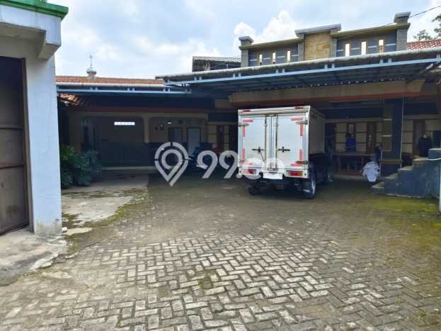 Area Ramai! Pabrik Dijual di Majalaya untuk Bisnis Luas Bangunan 1763m2 Area Ramai! Pabrik Dijual di Majalaya untuk Bisnis Luas Bangunan 1763m2