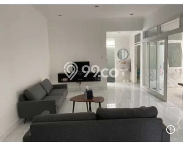 Sewa Rumah Harga Terjangkau di Singgasana Bandung Punya 4 KT Sewa Rumah Harga Terjangkau di Singgasana Bandung Punya 4 KT
