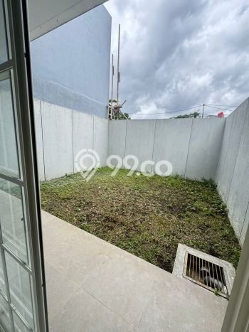 Lokasi terbaik! Rumah siap pakai dikontrakkan di Coblong LB 116m2 Lokasi terbaik! Rumah siap pakai dikontrakkan di Coblong LB 116m2