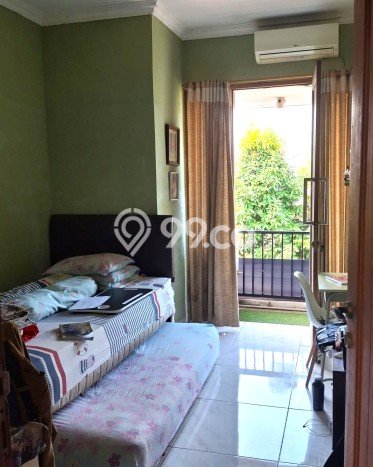 Jual Rumah Strategis Bagus Punya 4 KT di Ciputat Tangerang Selatan SHM Jual Rumah Strategis Bagus Punya 4 KT di Ciputat Tangerang Selatan SHM