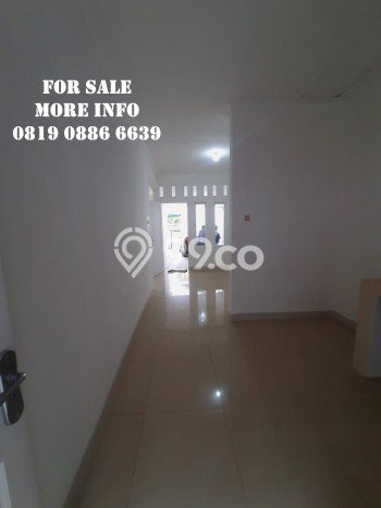 INVESTASI CERDAS! Rumah Exclusive Ciputat Timur, Tangerang Selatan, LT 240m² Luas Bangunan 150m² INVESTASI CERDAS! Rumah Exclusive Ciputat Timur, Tangerang Selatan, LT 240m² Luas Bangunan 150m²