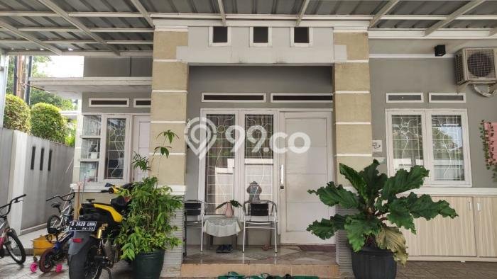 SEGERA MILIKI! Rumah area Ciputat, Tangerang Selatan, LT 126m² LB 65m² SEGERA MILIKI! Rumah area Ciputat, Tangerang Selatan, LT 126m² LB 65m²