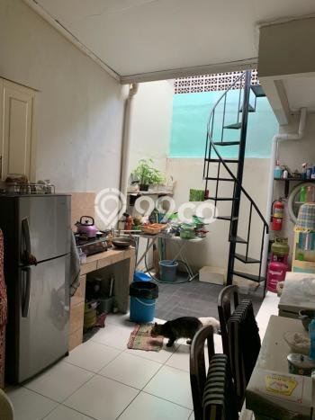 Rumah Terawat 3 KT 2 KM di Lokasi Strategis Bintaro, Tangerang Selatan Rumah Terawat 3 KT 2 KM di Lokasi Strategis Bintaro, Tangerang Selatan