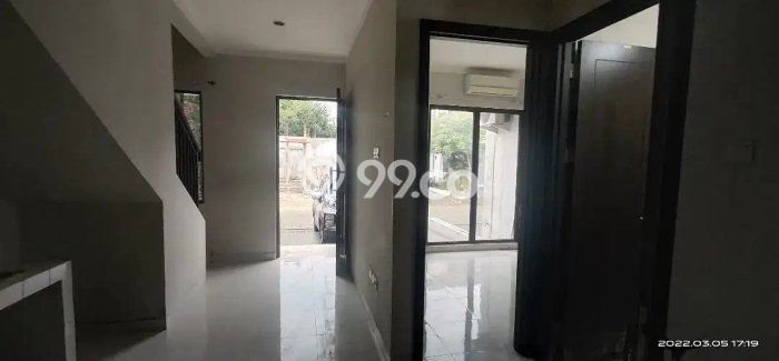 HOT PROPERTY! Rumah Strategis di Graha Raya, Luas 70m² Bangunan 72m² HOT PROPERTY! Rumah Strategis di Graha Raya, Luas 70m² Bangunan 72m²