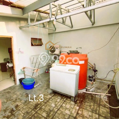 Rumah Area Strategis di Kemanggisan, Jakarta Barat, LT 129m² Bangunan 246m² Rumah Area Strategis di Kemanggisan, Jakarta Barat, LT 129m² Bangunan 246m²