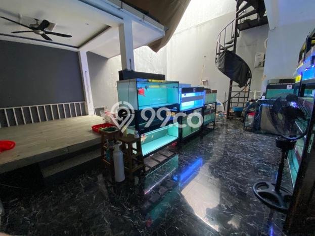 Bisa KPR! Rumah Tanjung Duren, Jakarta Barat, LT 208m² Bangunan 255m² Bisa KPR! Rumah Tanjung Duren, Jakarta Barat, LT 208m² Bangunan 255m²