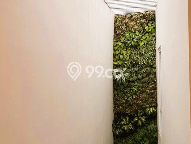 Rumah Minimalis di Ciputat, Tangerang Selatan, Luas 120m² LB 240m² Rumah Minimalis di Ciputat, Tangerang Selatan, Luas 120m² LB 240m²