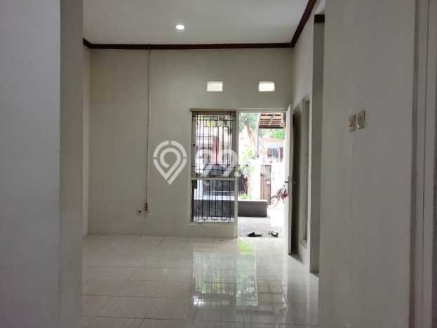 Rumah LT 72m² di Pinggir Kota Ciputat, Tangerang Selatan - Harga Terjangkau Rumah LT 72m² di Pinggir Kota Ciputat, Tangerang Selatan - Harga Terjangkau