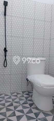 Rumah Nyaman bagi Keluarga di Karang Tengah - LT 81m² Rumah Nyaman bagi Keluarga di Karang Tengah - LT 81m²