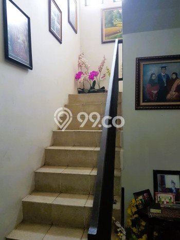 Jual Rumah Favorit Siap Huni LB 200m2 di Ciputat Timur, Tangerang Selatan Jual Rumah Favorit Siap Huni LB 200m2 di Ciputat Timur, Tangerang Selatan